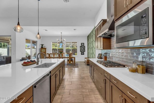 22933 E CAMACHO Road, Queen Creek, AZ 85142