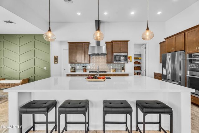 22933 E CAMACHO Road, Queen Creek, AZ 85142