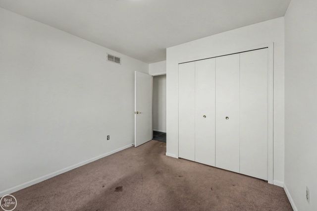 35914 Fierimonte Drive, Clinton Twp, MI 48035
