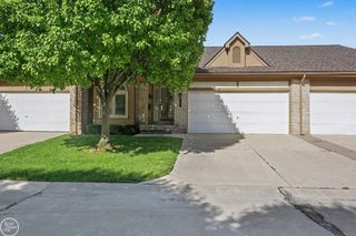 35914 Fierimonte Drive, Clinton Twp, MI 48035