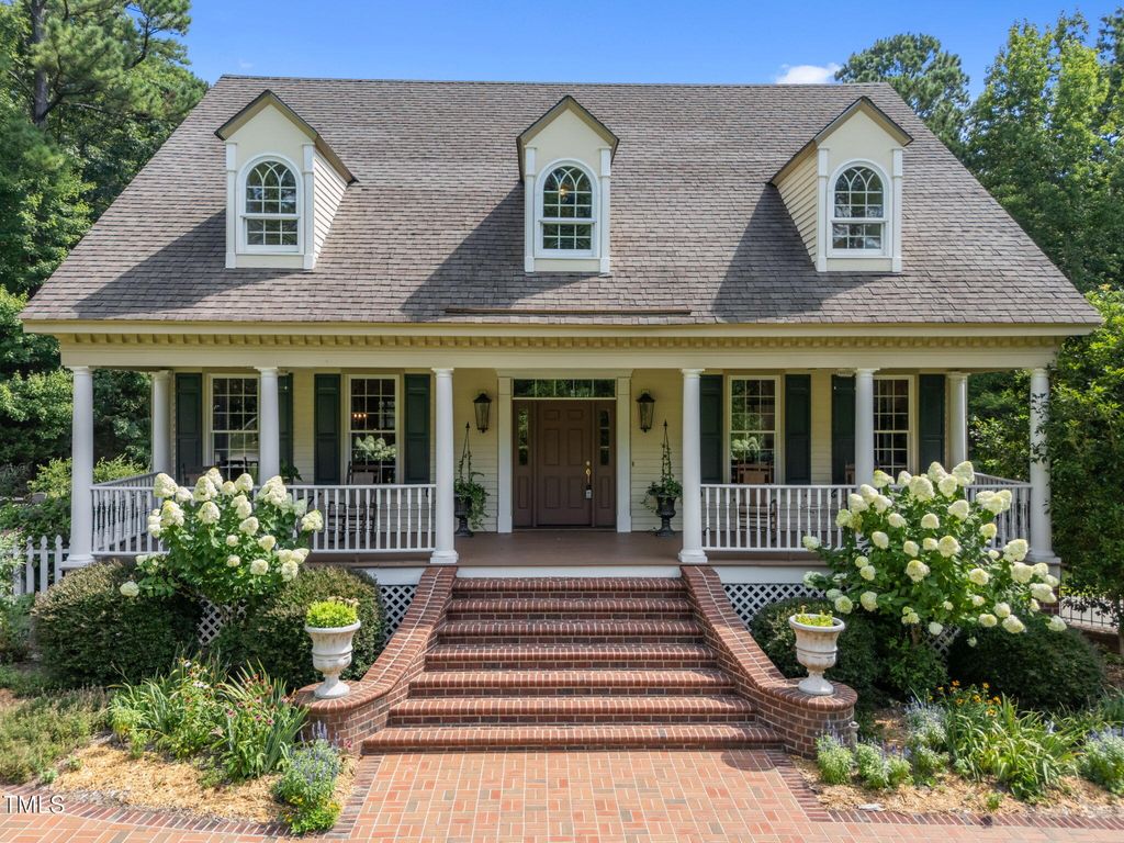 1105 Hidden Hills Drive, Wake Forest, NC 27587