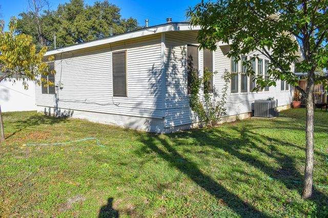 1308 S Cypress, Brady, TX 76825