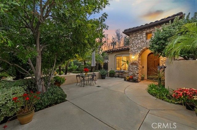 1062 Rancho Valencia, Riverside, CA 92508