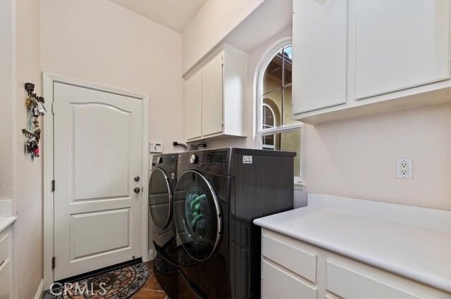 1062 Rancho Valencia, Riverside, CA 92508