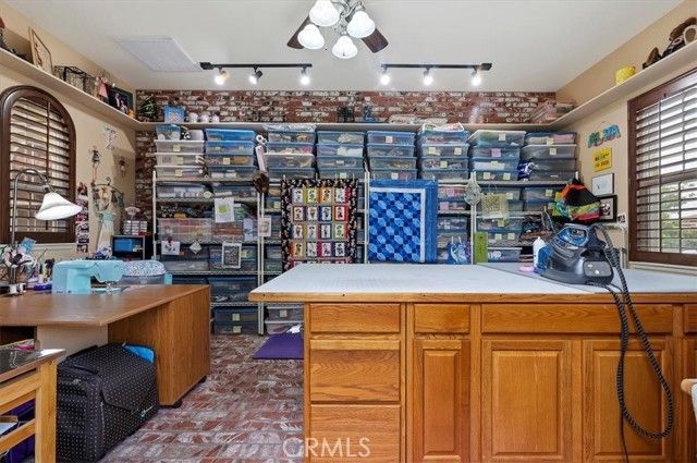 1062 Rancho Valencia, Riverside, CA 92508