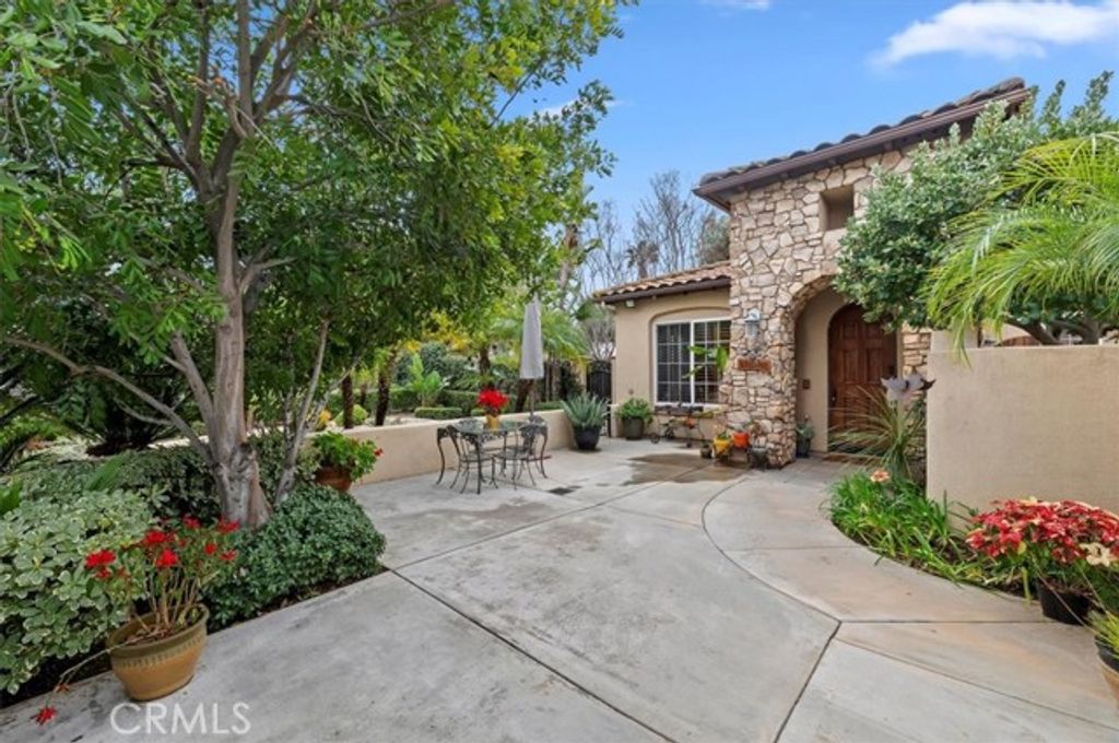 1062 Rancho Valencia, Riverside, CA 92508