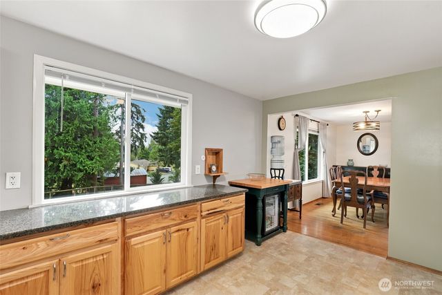41212 268th Avenue SE, Enumclaw, WA 98022