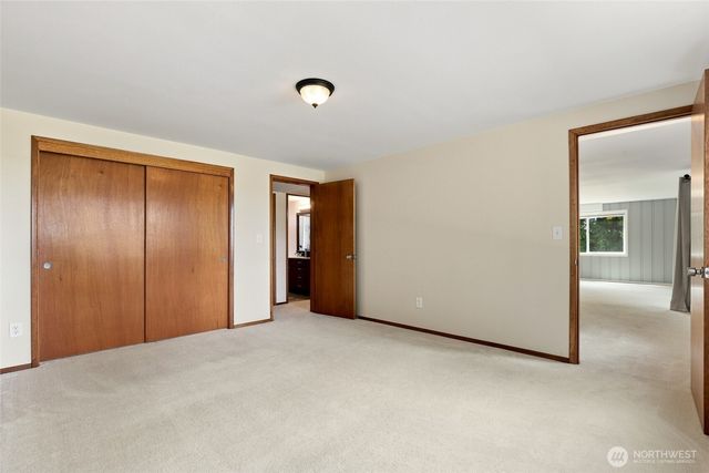 41212 268th Avenue SE, Enumclaw, WA 98022