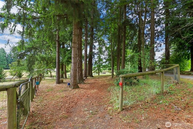41212 268th Avenue SE, Enumclaw, WA 98022