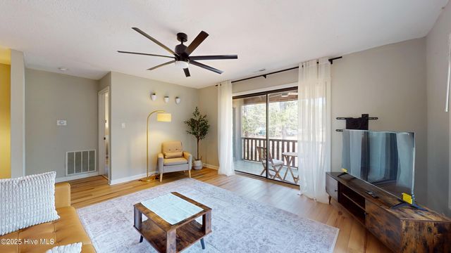 602 Dover Street, Southern Pines, NC 28387