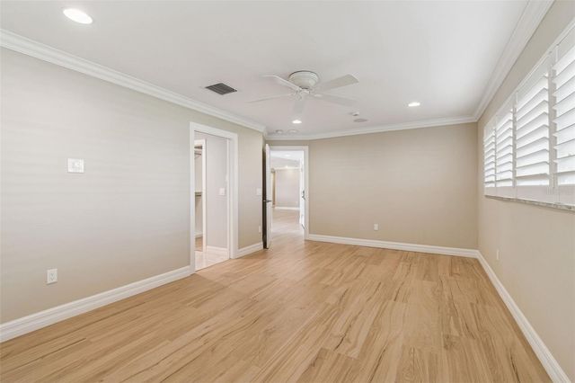 7864 9TH AVENUE S, St Petersburg, FL 33707