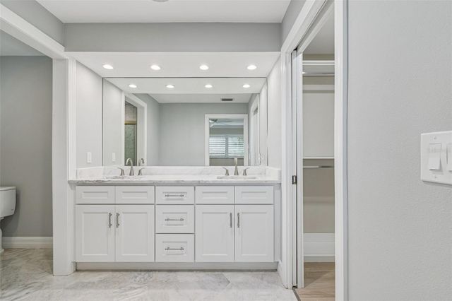 7864 9TH AVENUE S, St Petersburg, FL 33707