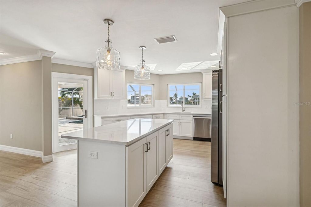 Image 19 of property listing at 7864 9TH AVENUE S, St Petersburg, FL 33707