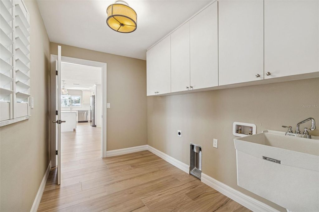 Image 21 of property listing at 7864 9TH AVENUE S, St Petersburg, FL 33707