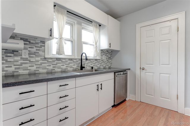 1368 Northway Street, Ferndale, MI 48220