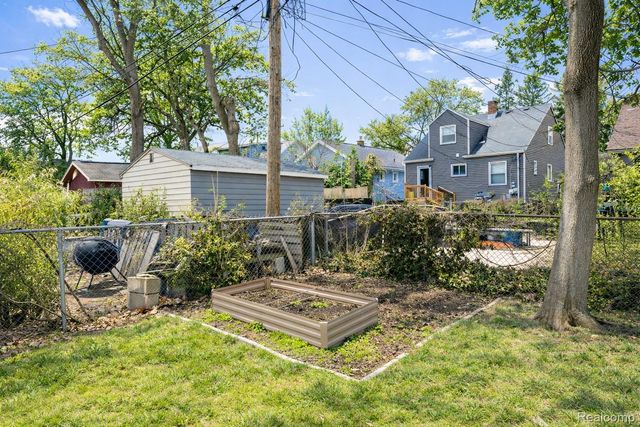 1368 Northway Street, Ferndale, MI 48220