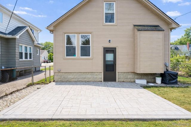 1368 Northway Street, Ferndale, MI 48220