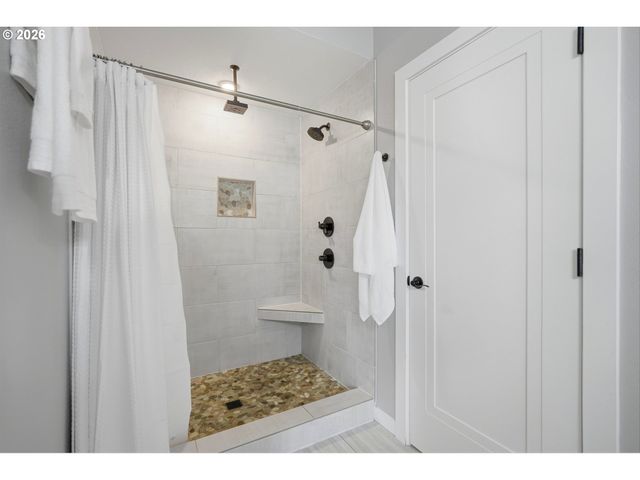 14705 Nw RIDGETOP Ct, Beaverton, OR 97006