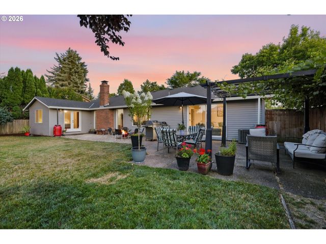 14705 Nw RIDGETOP Ct, Beaverton, OR 97006