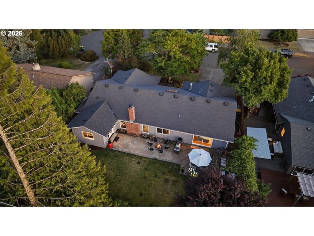 14705 Nw RIDGETOP Ct, Beaverton, OR 97006