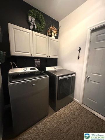 305 Indigo Way, Upper Macungie Twp, PA 18104