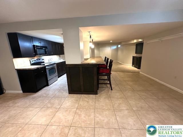 305 Indigo Way, Upper Macungie Twp, PA 18104