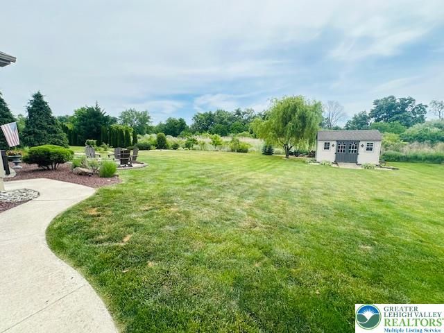 305 Indigo Way, Upper Macungie Twp, PA 18104