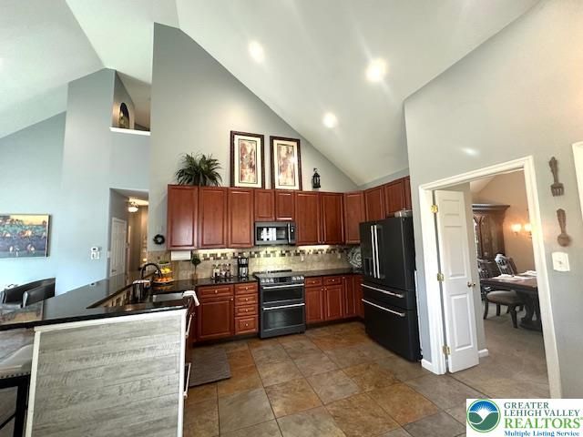 305 Indigo Way, Upper Macungie Twp, PA 18104