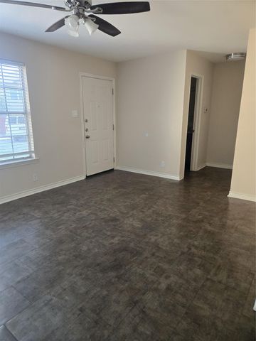 1207 Southport DR 106, Austin, TX 78704