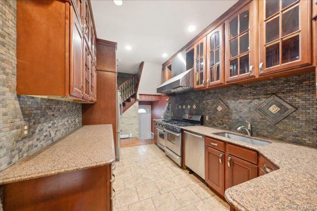 40 Alder Street, Yonkers, NY 10701