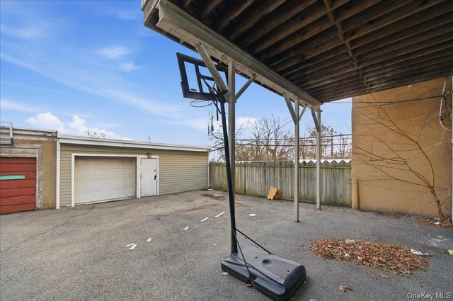 40 Alder Street, Yonkers, NY 10701