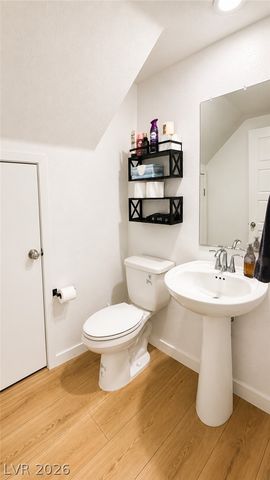375 Great Ocean Avenue, North Las Vegas, NV 89084