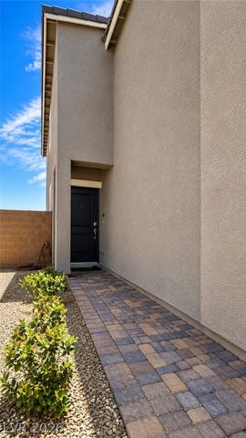 375 Great Ocean Avenue, North Las Vegas, NV 89084
