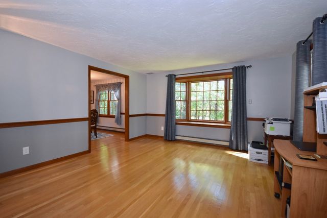29 Purchase St., Middleboro, MA 02346