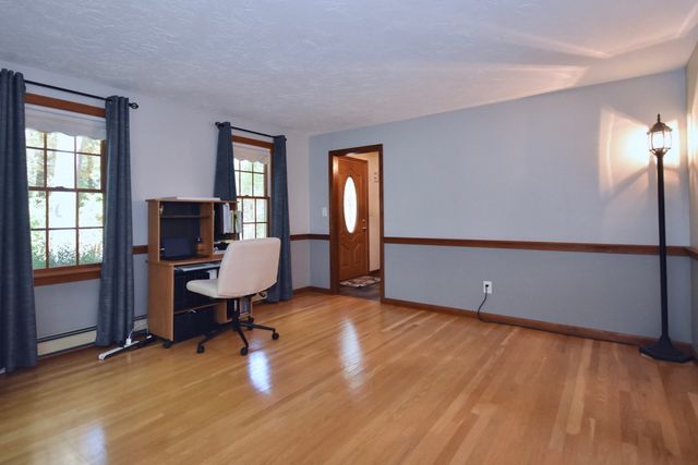 29 Purchase St., Middleboro, MA 02346