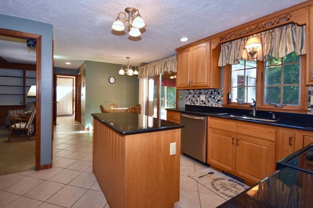 29 Purchase St., Middleboro, MA 02346