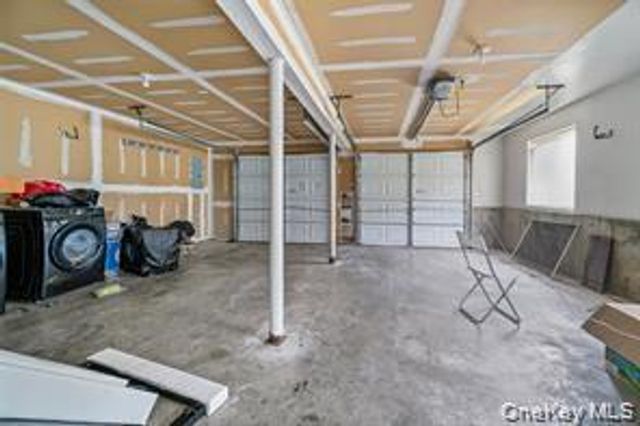 4 Sequoia Trail, Highland Mills, NY 10930