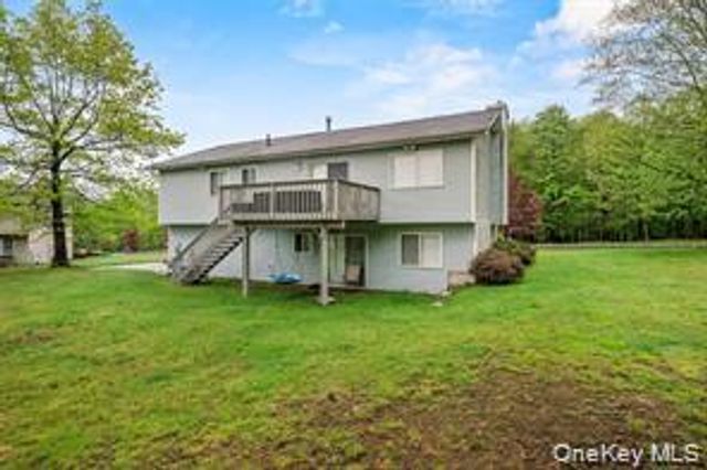 4 Sequoia Trail, Highland Mills, NY 10930