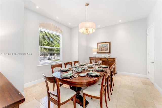 12801 Old Cutler Rd, Pinecrest, FL 33156