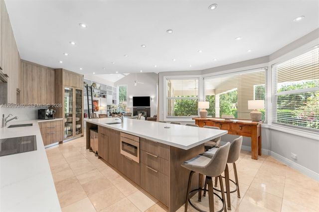 12801 Old Cutler Rd, Pinecrest, FL 33156