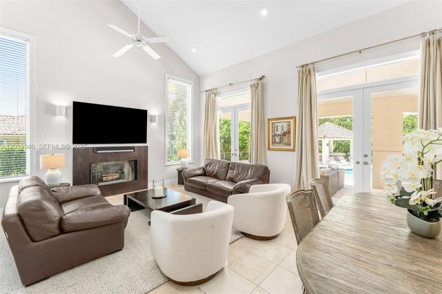12801 Old Cutler Rd, Pinecrest, FL 33156
