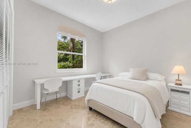 12801 Old Cutler Rd, Pinecrest, FL 33156