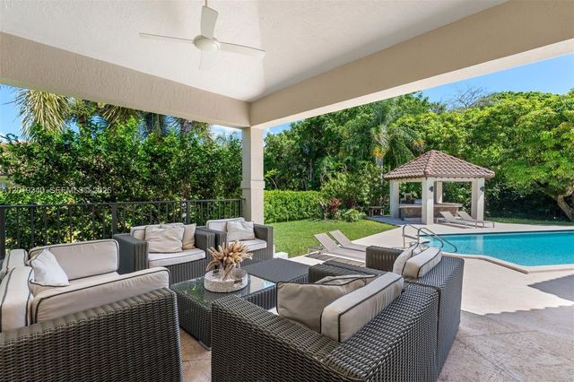 12801 Old Cutler Rd, Pinecrest, FL 33156