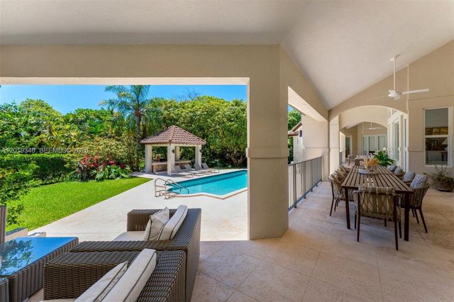 12801 Old Cutler Rd, Pinecrest, FL 33156
