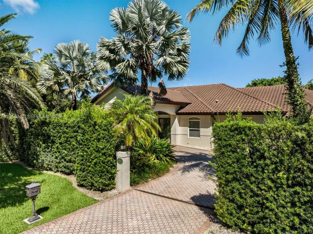 12801 Old Cutler Rd, Pinecrest, FL 33156