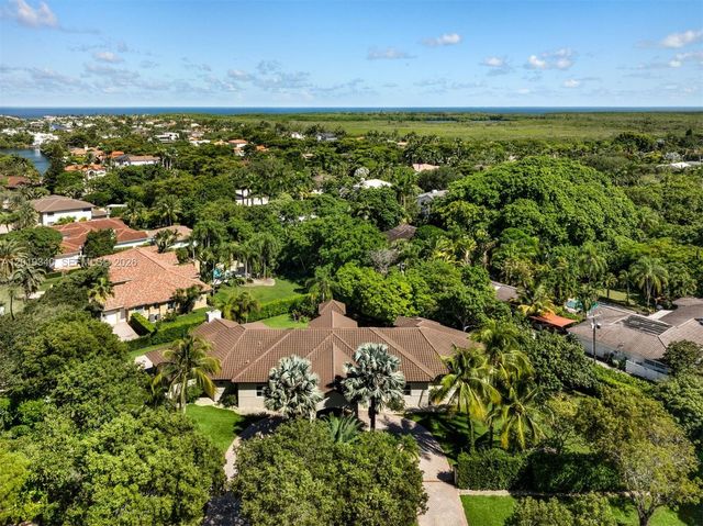 12801 Old Cutler Rd, Pinecrest, FL 33156