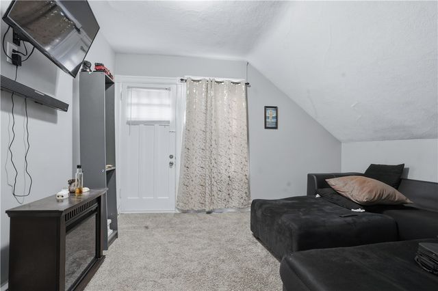 45 Gillen Street, Providence, RI 02904