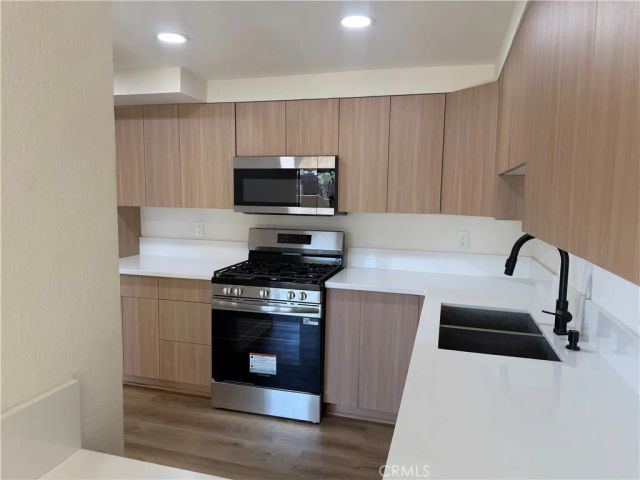 861 Village Square North, Palm Springs, CA 92262