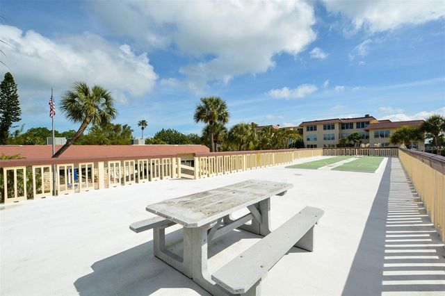 3804 GULF OF MEXICO DRIVE B-402, Longboat Key, FL 34228