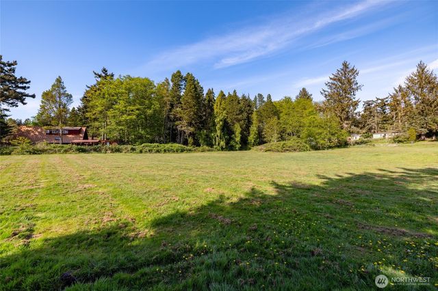 4331 Hamilton Drive, Oak Harbor, WA 98277